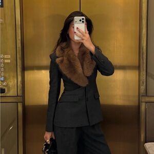 ZARA STUNNING FITTED BLAZER WITH FAUX FUR COLLAR ZW